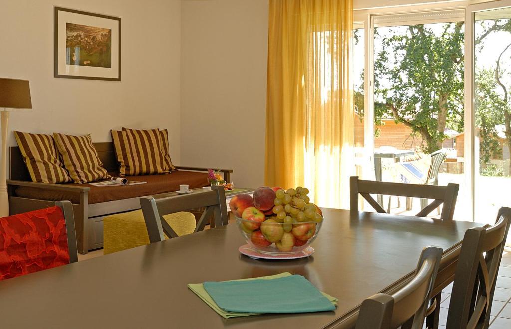 Madame Vacances - Residence Du Golf D'Armagnac Eauze Room photo